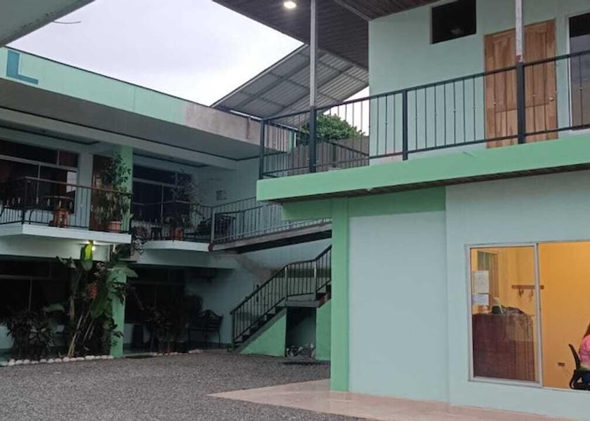 Alajuela La Fortuna Facade