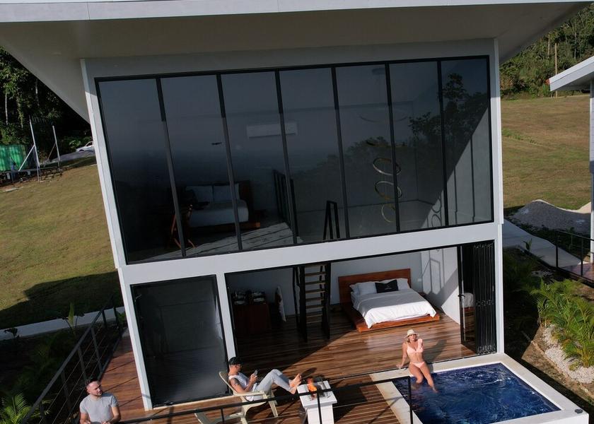 Alajuela La Fortuna Facade