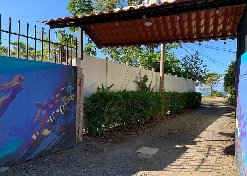 Puntarenas Jaco Exterior Detail