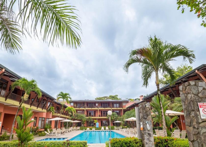 Puntarenas Jaco Facade