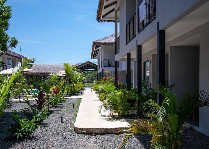 Puntarenas Province Bahía Ballena Exterior Detail