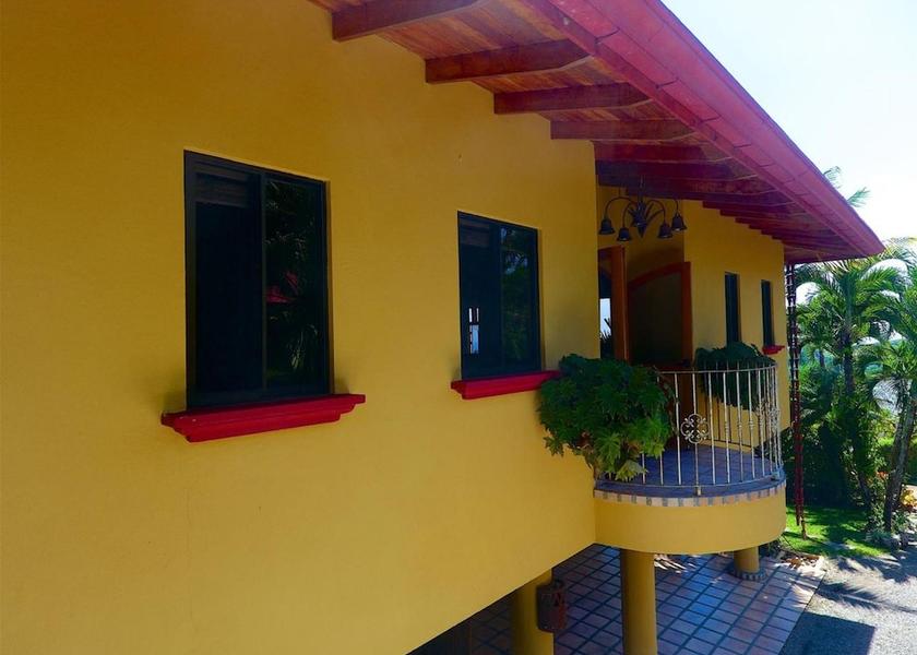 San Jose Ballena Room