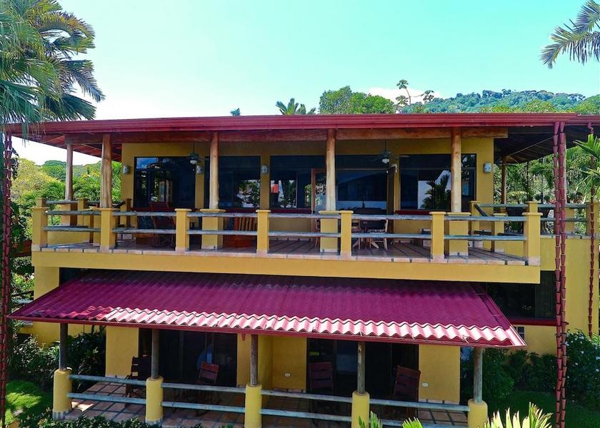 San Jose Ballena Room