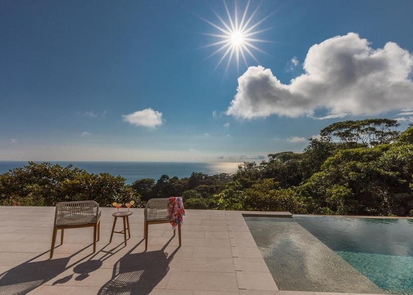 San Jose Ballena Room