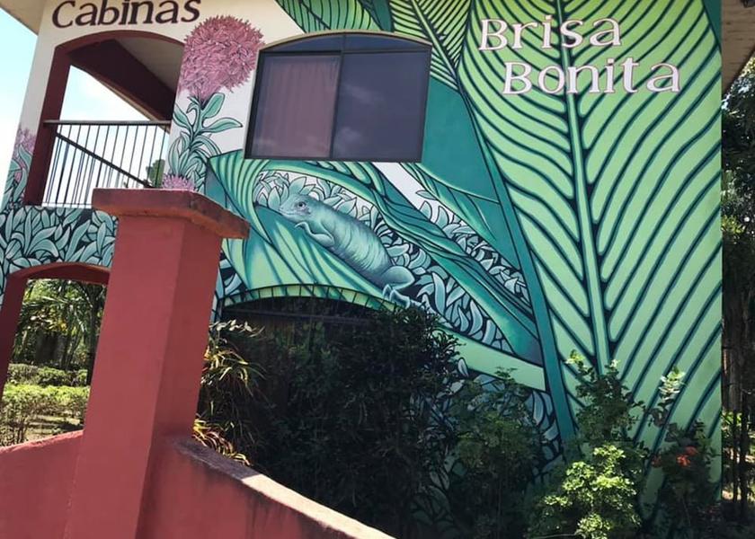 Puntarenas Parrita Facade