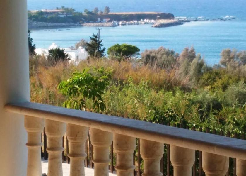  Pomos View from Property