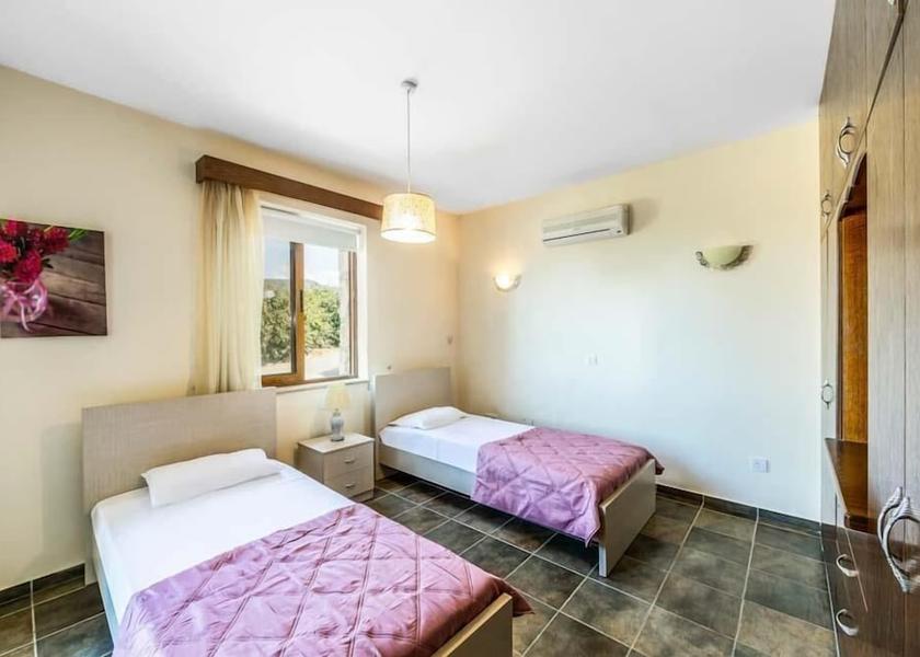 Paphos Argaka Room