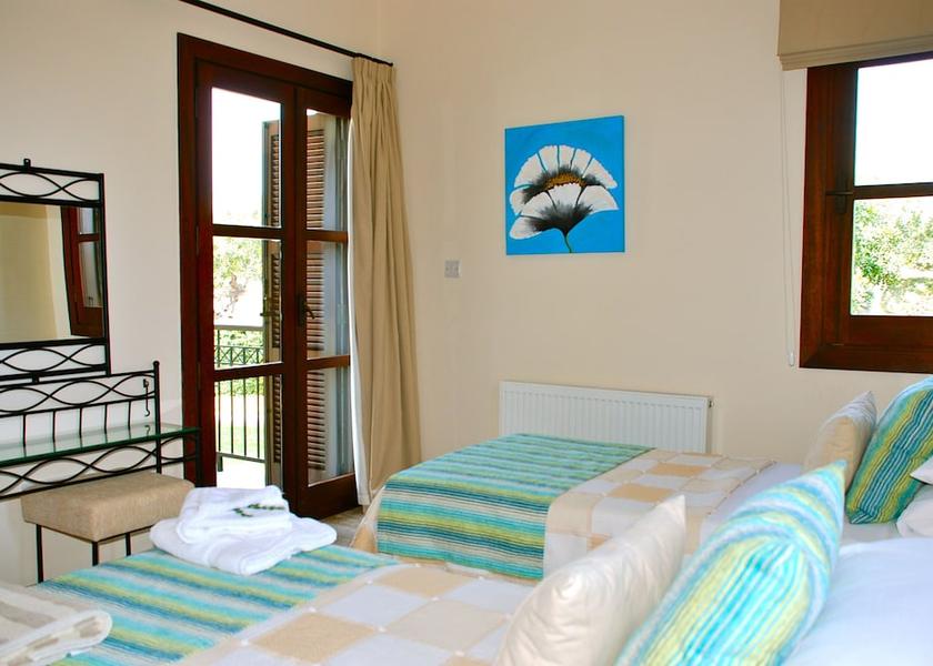 Paphos Kouklia Room