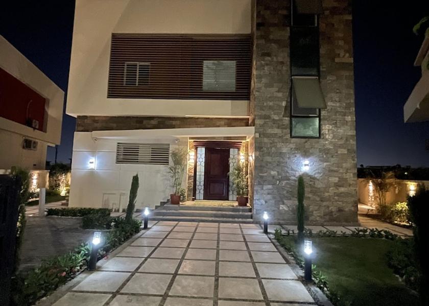 Giza Governorate Cairo Exterior Detail