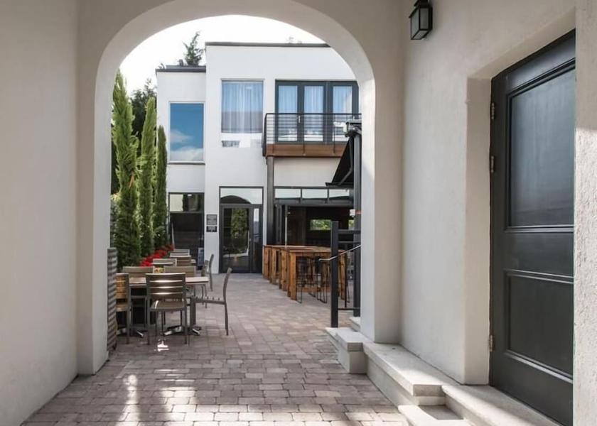 Dublin (region) Swords Exterior Detail