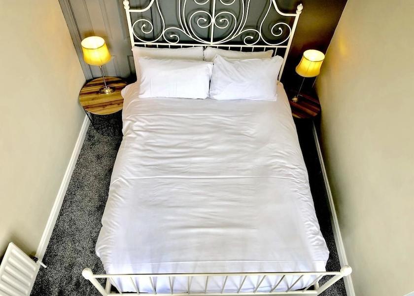 Offaly (county) Birr Room