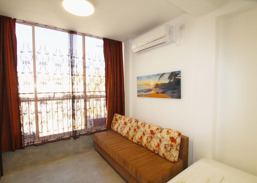  Bat Yam Room