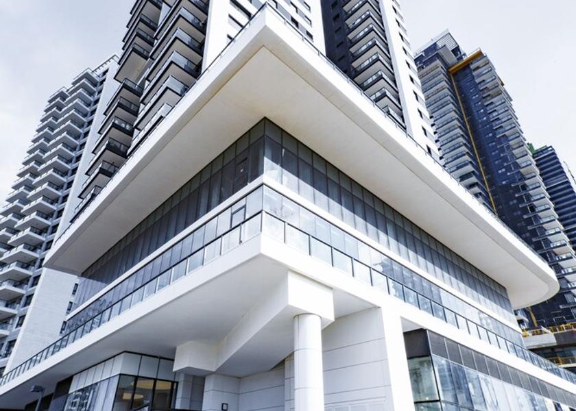  Bat Yam Exterior Detail