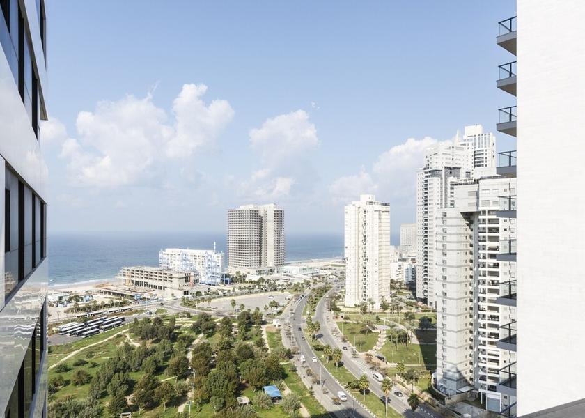  Bat Yam Exterior Detail