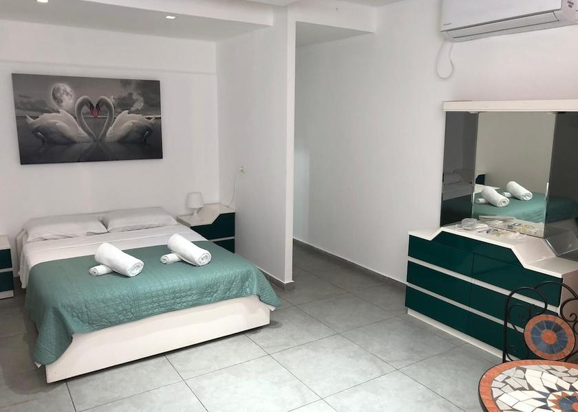  Bat Yam Primary image