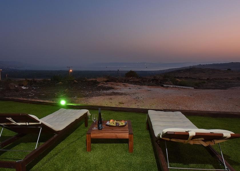  Had Nes Exterior Detail