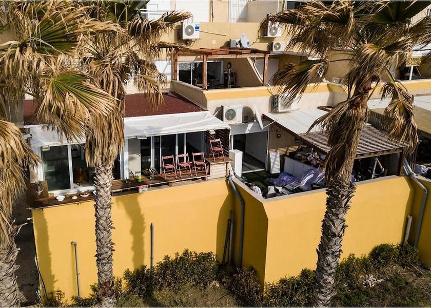  Netanya Exterior Detail