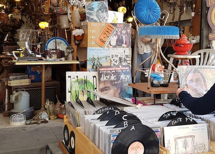  Tel Aviv Exterior Detail