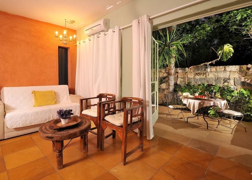  Yesod HaMa'ala Living Area