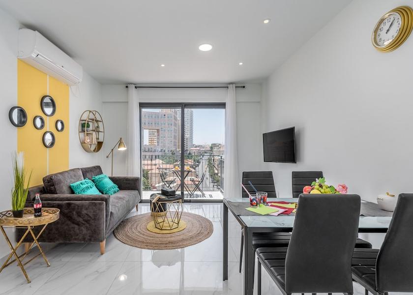  Jerusalem Living Area