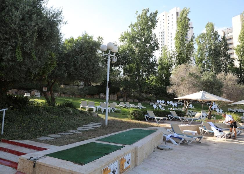  Jerusalem Exterior Detail