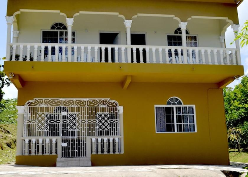  Port Antonio Exterior Detail