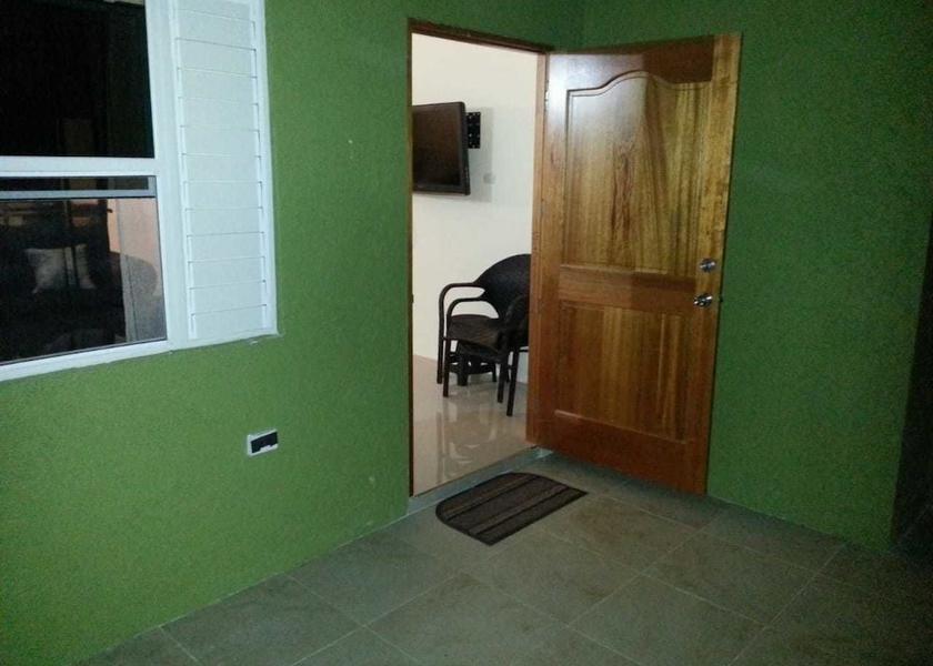 Saint James Ocho Rios Exterior Detail