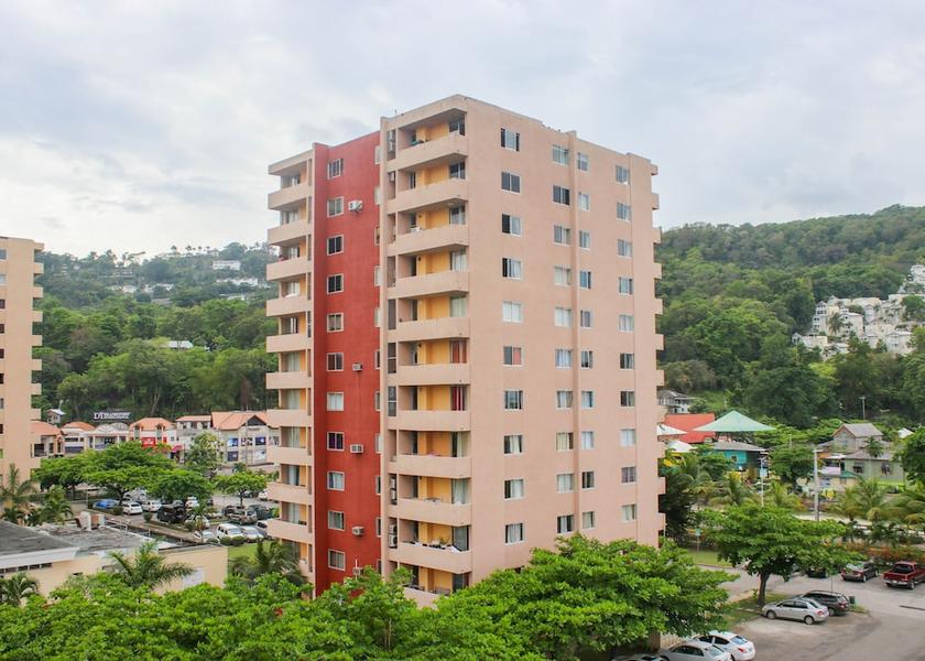 Saint James Ocho Rios Exterior Detail