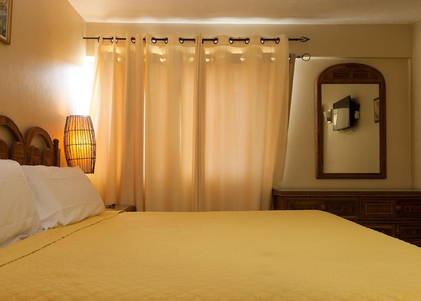 Saint James Ocho Rios Room