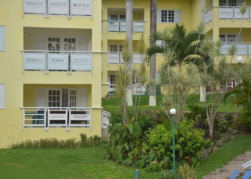 Saint James Ocho Rios Interior Entrance