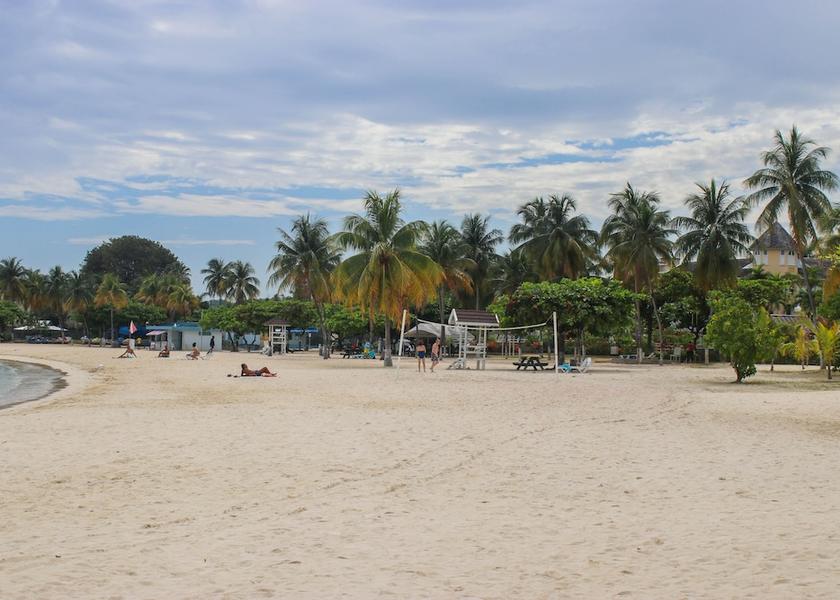 Saint James Ocho Rios Beach