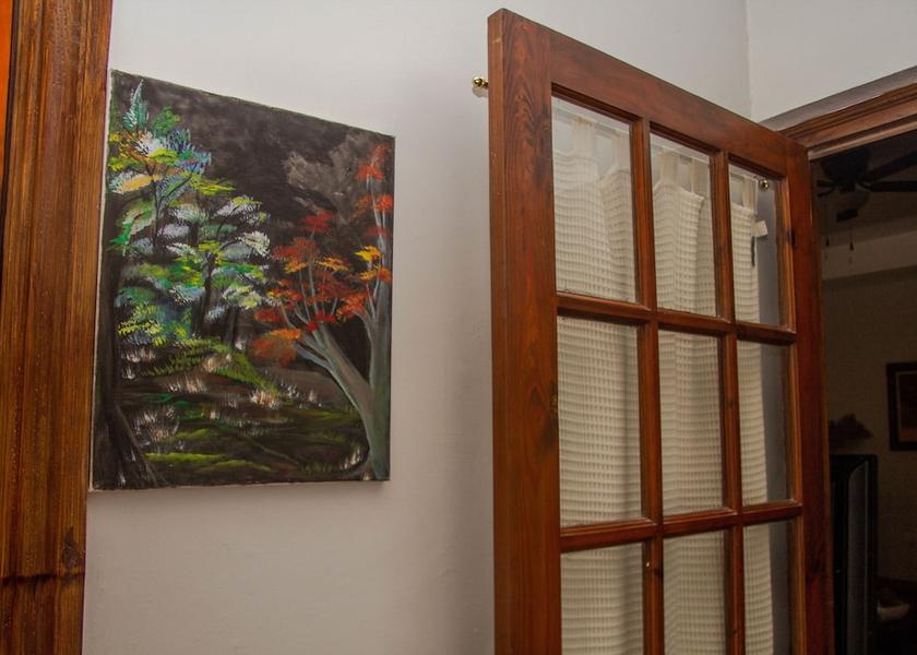 Saint Catherine Hellshire Room