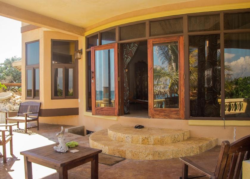 Saint Catherine Hellshire Balcony