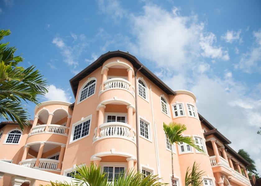 Saint James Montego Bay Exterior Detail