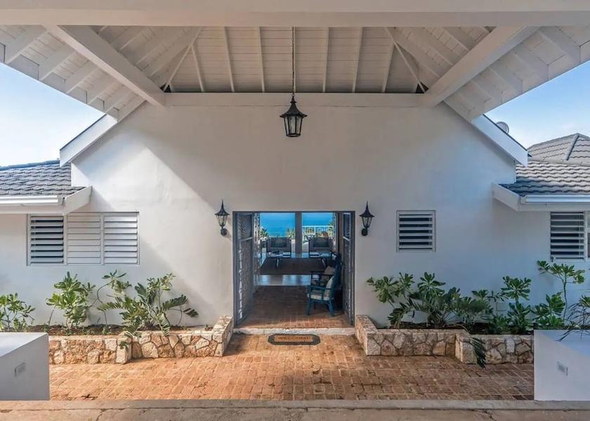 Saint James Montego Bay Entrance