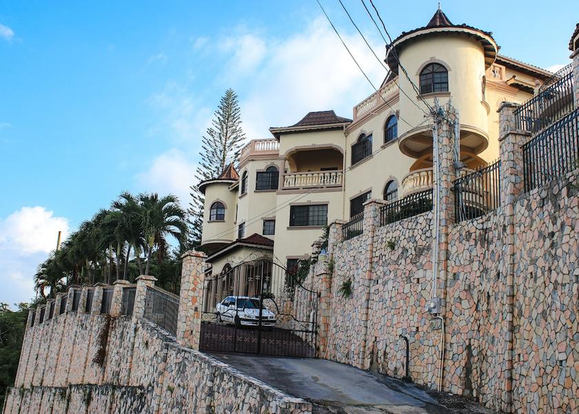 Saint James Montego Bay Facade