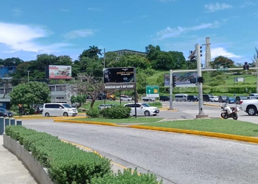 Saint James Montego Bay Beach Bar