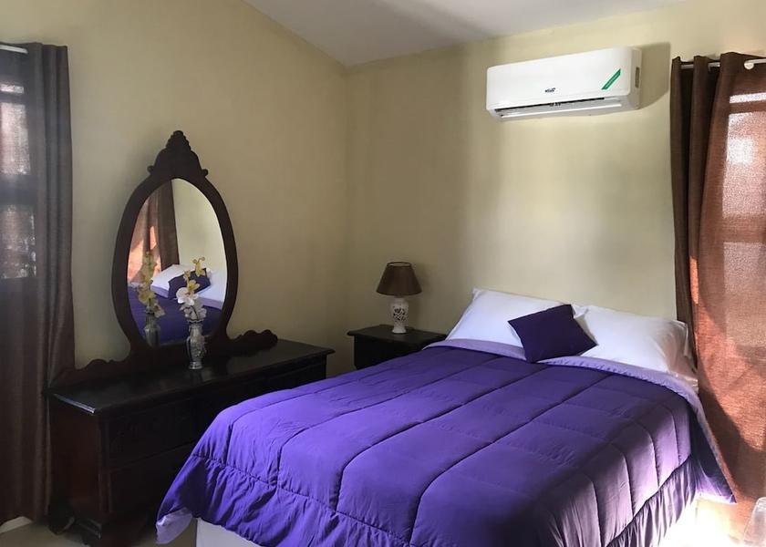 Saint Catherine Spanish Town Room