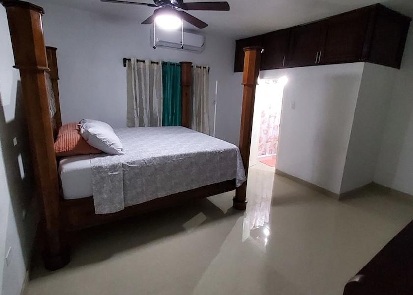 Saint Catherine Spanish Town Room