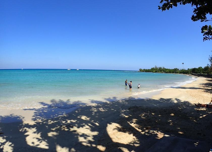 Saint James Runaway Bay Beach