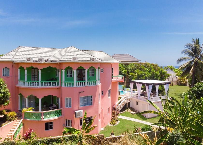 Saint James Tower Isle Exterior Detail