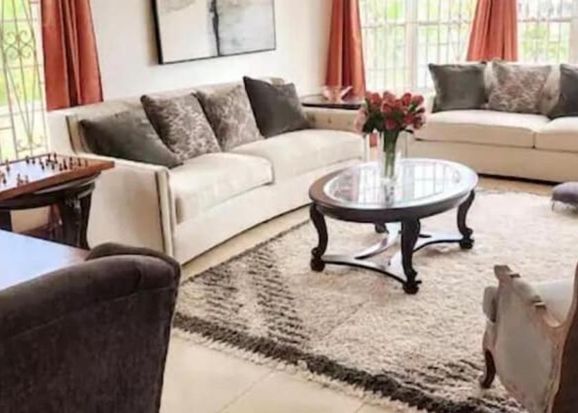 Saint Mary Tower Isle Living Area