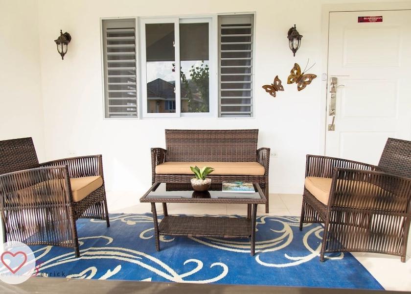 Saint James St. Ann's Bay Porch