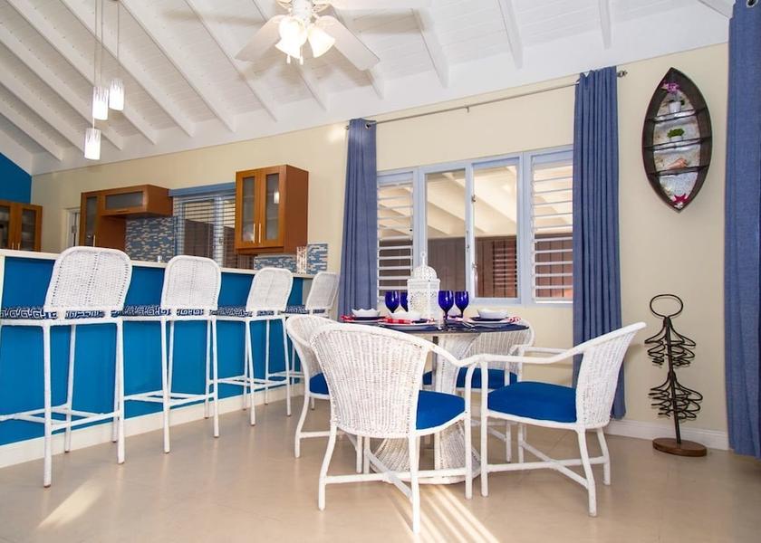 Saint James St. Ann's Bay Interior Entrance