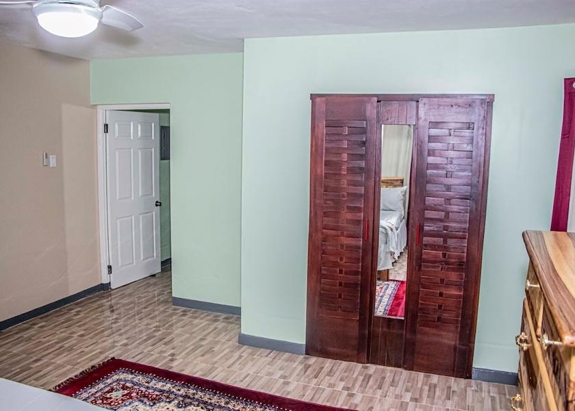 Saint James St. Ann's Bay Room