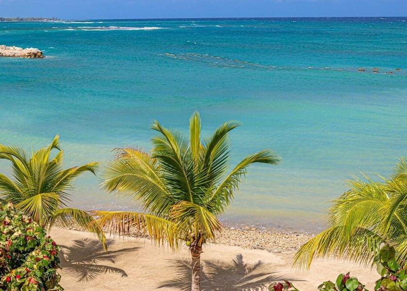 Saint James St. Ann's Bay Beach/Ocean View