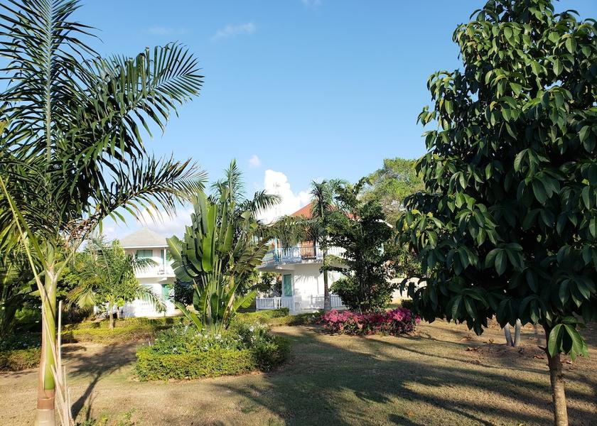 Westmoreland Negril Exterior Detail