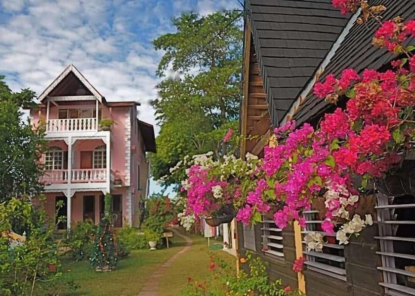 Westmoreland Negril Exterior Detail