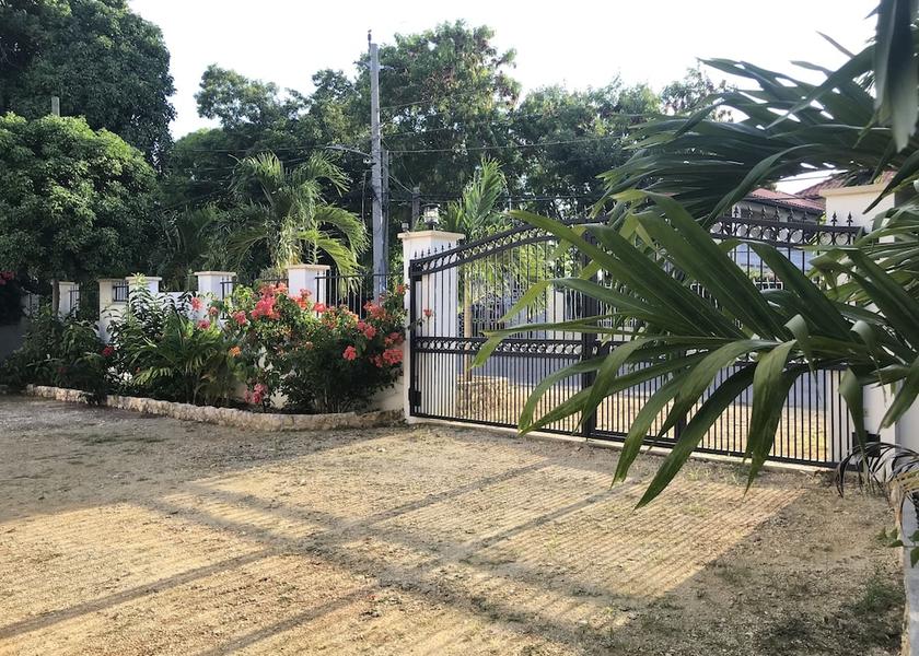 Westmoreland Negril Facade