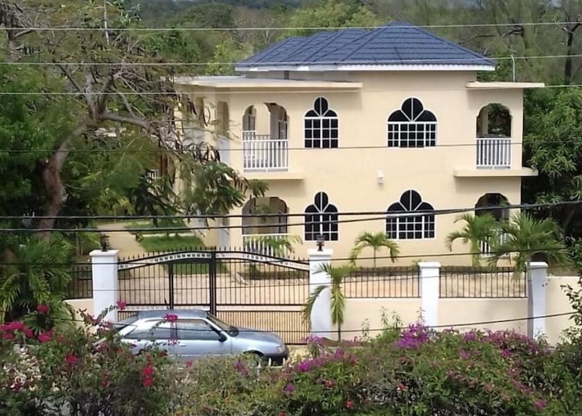 Westmoreland Negril Facade